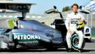 مرسيدس وروزبرج يتطلعان لشراكة أطول