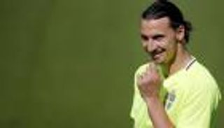 إبراهيموفيتش يتطلع لبداية قوية أمام أيرلندا رغم الضغوط