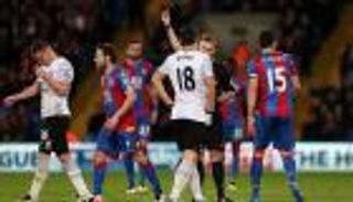 إيفرتون "المنقوص" يتعادل مع كريستال في دوري إنجلترا