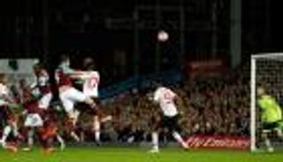 بالفيديو.. يونايتد يفسد احتفالية وست هام ويقصيه من الكأس