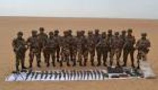 الجيش الجزائري يكتشف ذخيرة ضخمة.. وقائده يعلن: هزمنا الإرهاب