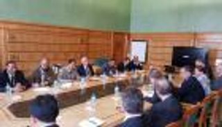 استئناف مشاورات السلام اليمنية بالكويت بعد توقف أسبوعين