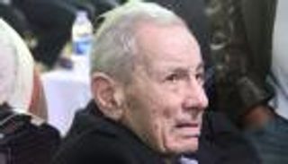 الأهلي المصري يعلن وفاة رمزه طارق سليم