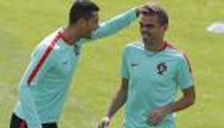 بيبي: رونالدو خلق جوا أسريا في المنتخب