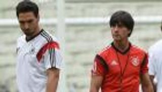 ألمانيا لن تخاطر بالمدافع هوملز أمام بولندا