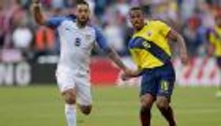 ديمبسي يزاحم ميسي على لقب هداف كوبا أمريكا