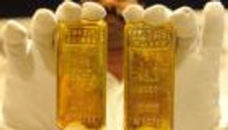 الذهب يصعد مدعوما بضعف الدولار