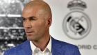 صحيفة إسبانية .. زيدان رفض تدريب الريال بعد خسارة الكلاسيكو