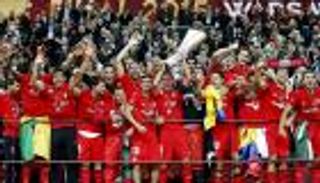 إشبيلية يعزز هيمنة الكرة الإسبانية على أوروبا