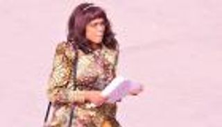 بالصور.. ناهد السباعي تواجه موجة استياء بصور كواليس "هبة رجل غراب"