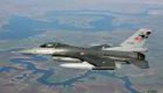 مقاتلات تركية تقصف أهدافا لحزب العمال بالعراق