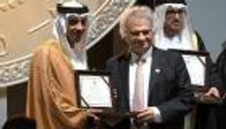 جائزة الشيخ زايد للكتاب تفتح باب الترشح لدورتها 11