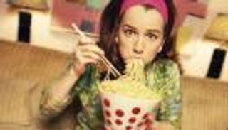 الضغوط النفسية والأطعمة المصنعة ألد أعداء الجهاز الهضمي