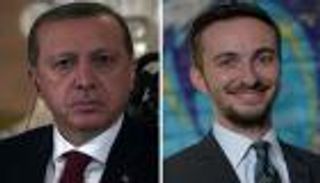 الكوميدي الألماني الذي انتقد أردوغان هل هو مضحك؟