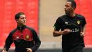 لاعب توتنهام يتهم مواطنه هازارد بالغيرة من نجاحات فريقه