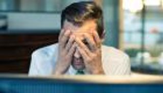 أعراض الاحتراق الوظيفي.. 10 أعراض تجنبها لتصبح أكثر سعادة في عملك