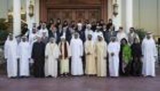 محمد بن زايد يستقبل مجلس أمناء منتدى تعزيز السلم في المجتمعات المسلمة