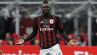 ميلان يعلن رسميًّا عدم استمرار بالوتيلي