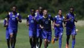 مدرب النصر السعودي يكتفي بمران وحيد خوفًا من الإرهاق