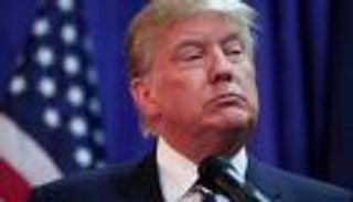 ترامب يتعهد بترحيل آلاف المهاجرين بعد توليه الرئاسة الأمريكية