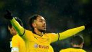 بالفيديو.. أوباميانج يحقق رقما غائبا عن دورتموند منذ 35 عاما