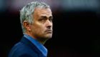 إسرائيلي يتصدر أسوأ 11 صفقة في تاريخ مورينيو