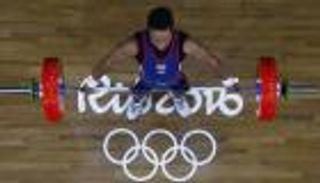 ربّاع تايلاندي يتسبب في وفاة جدته بعد فوزه بميدالية أولمبية