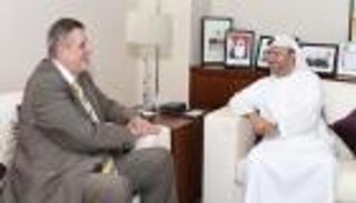 قرقاش: الإمارات تدعم كافة الجهود لمواجهة قوى الإرهاب بالعراق