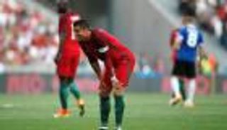 رونالدو يحذر من الإفراط في التفاؤل بعد سباعية إستونيا