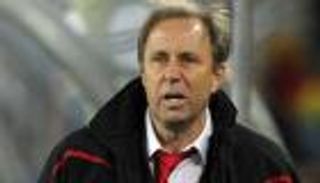 مدرب الجزائر: أتعلم الفرنسية من أجل اللاعبين