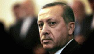 الجيش التركي ينفي نيته الانقلاب على أردوغان