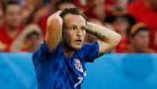 جماهير كرواتية متعصبة تعتدي على راكيتيتش وعائلته