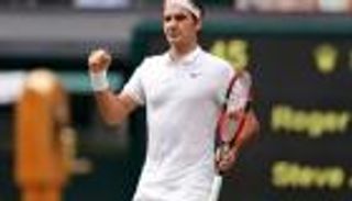 فيدرر يستعرض قوته أمام جونسون في ويمبلدون للتنس