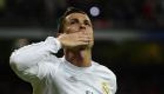 لاعب مالاجا يزاحم رونالدو على الأكثر مشاركة في الليجا