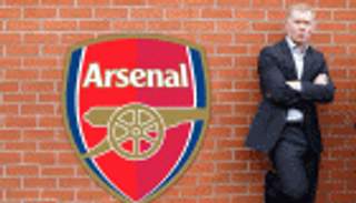 أسطورة مانشستر يونايتد: أرسنال خدعني