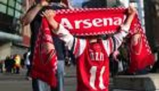 محاولة انتحار لمشجع أرسنالي تكلف توتنهام مليون إسترليني