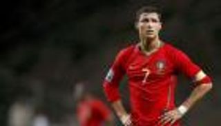 رونالدو يغيب عن البرتغال في ودية إنجلترا