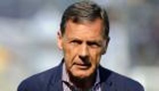 ميجيل أنخيل روسو مرشح لتدريب الأرجنتين