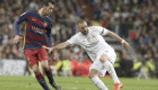 "ديلي ميل": السيطرة على بوسكيتس مفتاح الريال لمواجهة برشلونة