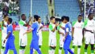 الأهلي يتمنى تعثر الهلال أمام النصر من أجل الانفراد بالقمة