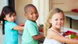 بالصور.. هذا ما يأكله أطفال المدارس في 9 دول حول العالم