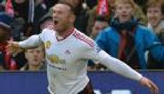 مشجع توقَّع هدف روني في ليفربول بالدقيقة والاسم