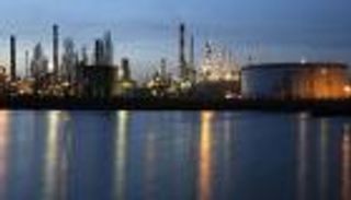 إنفوجراف.. 5 دول تدفع ضريبة انهيار أسعار النفط 