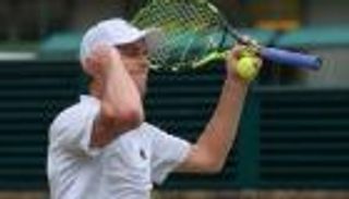 قاهر ديوكوفينش يواصل مسيرته الخيالية في ويمبلدون