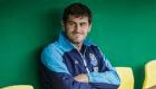 رئيس بورتو يدعم كاسياس 