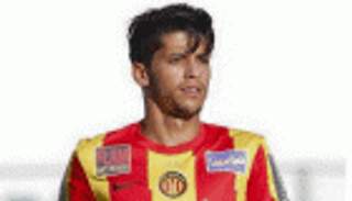 "صورة" تفضح تشجيع نجم الترجي للنادي الإفريقي‎