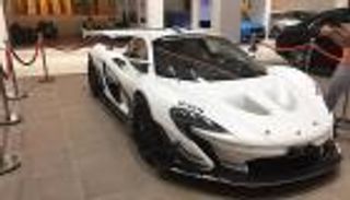 بالصور.. أغلى سيارة في العالم تصل السعودية.. 5 مزايا خارقة