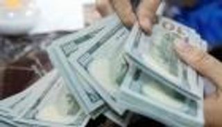 بالفيديو.. ضبط ملايين الدولارات واليوروهات المزيفة في كولومبيا