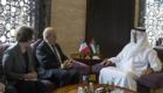 محمد بن زايد يبحث مع وزير الدفاع الفرنسي تعزيز العلاقات