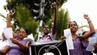 سريلانكا تقرر التوقف تدريجيا عن إرسال خادمات للخارج